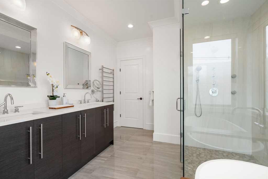 805 Heath Street, Unit 2 Brookline, MA 02467 - Photo 9 of 42