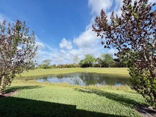 $2,550 | 6148 Bella Rosa Lane, Vero Beach, FL 32966
