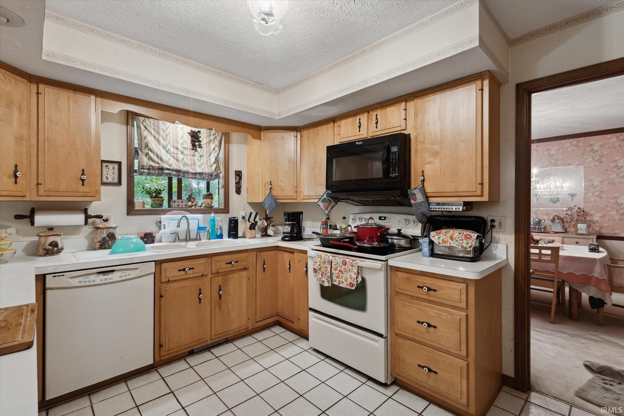 52284 Farmington Square Road Granger, IN 46530 - Photo 13 of 34 Gallery Image 13