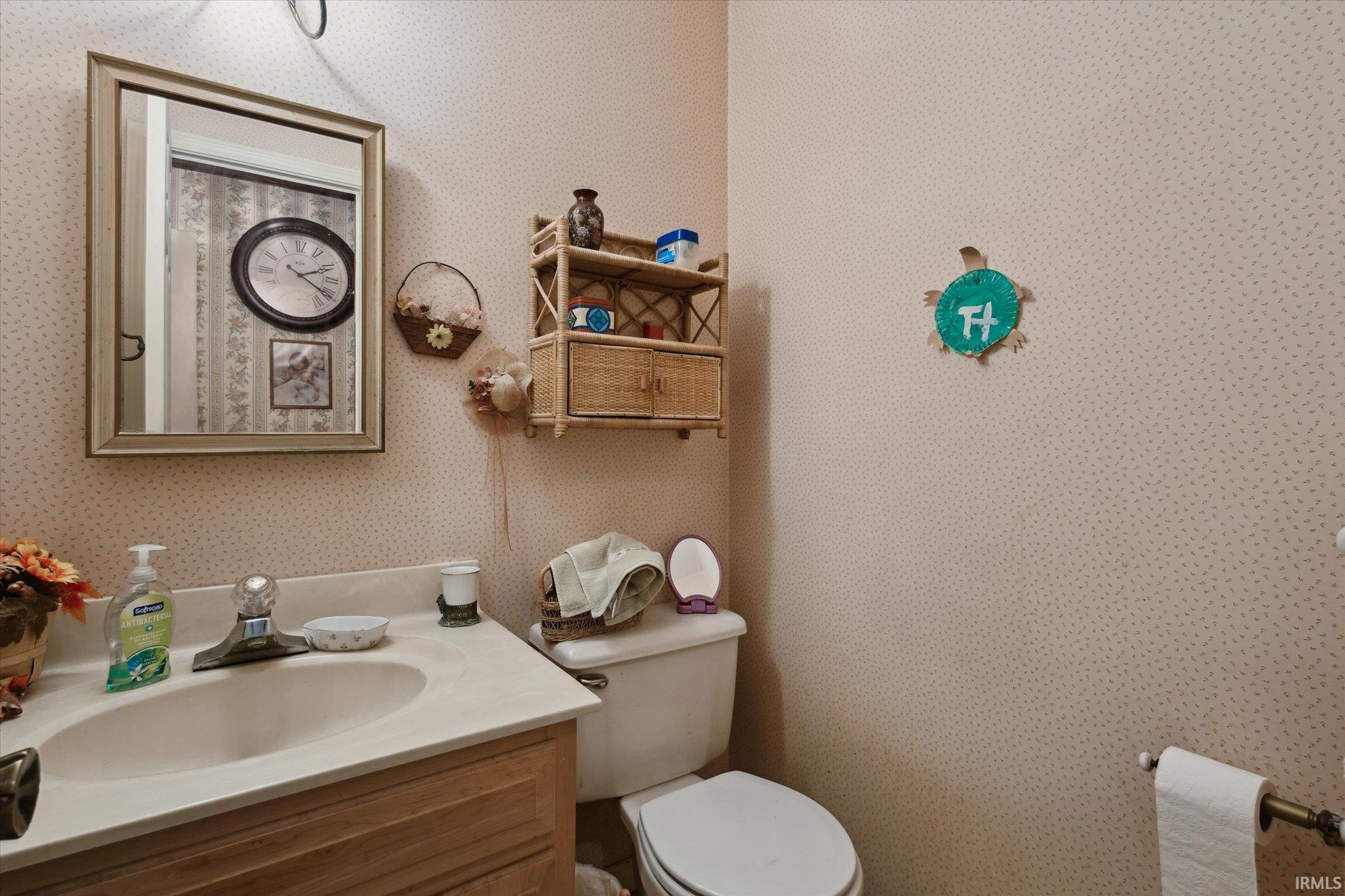 52284 Farmington Square Road Granger, IN 46530 - Photo 17 of 34 Gallery Image 17