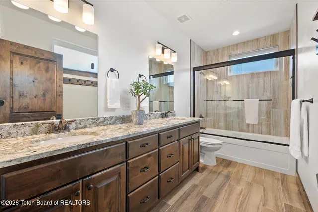 $639,000 | 8551 West 1000th, Victor, ID 83455