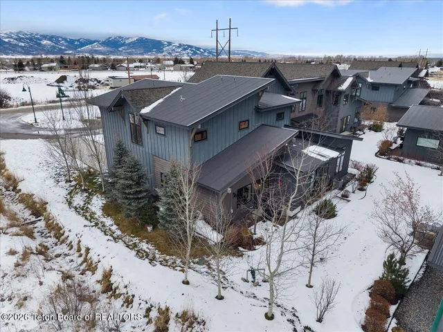 $639,000 | 8551 West 1000th, Victor, ID 83455