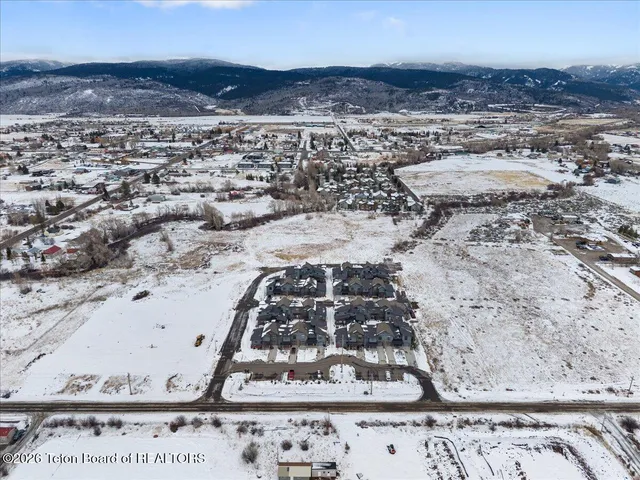 $639,000 | 8551 West 1000th, Victor, ID 83455