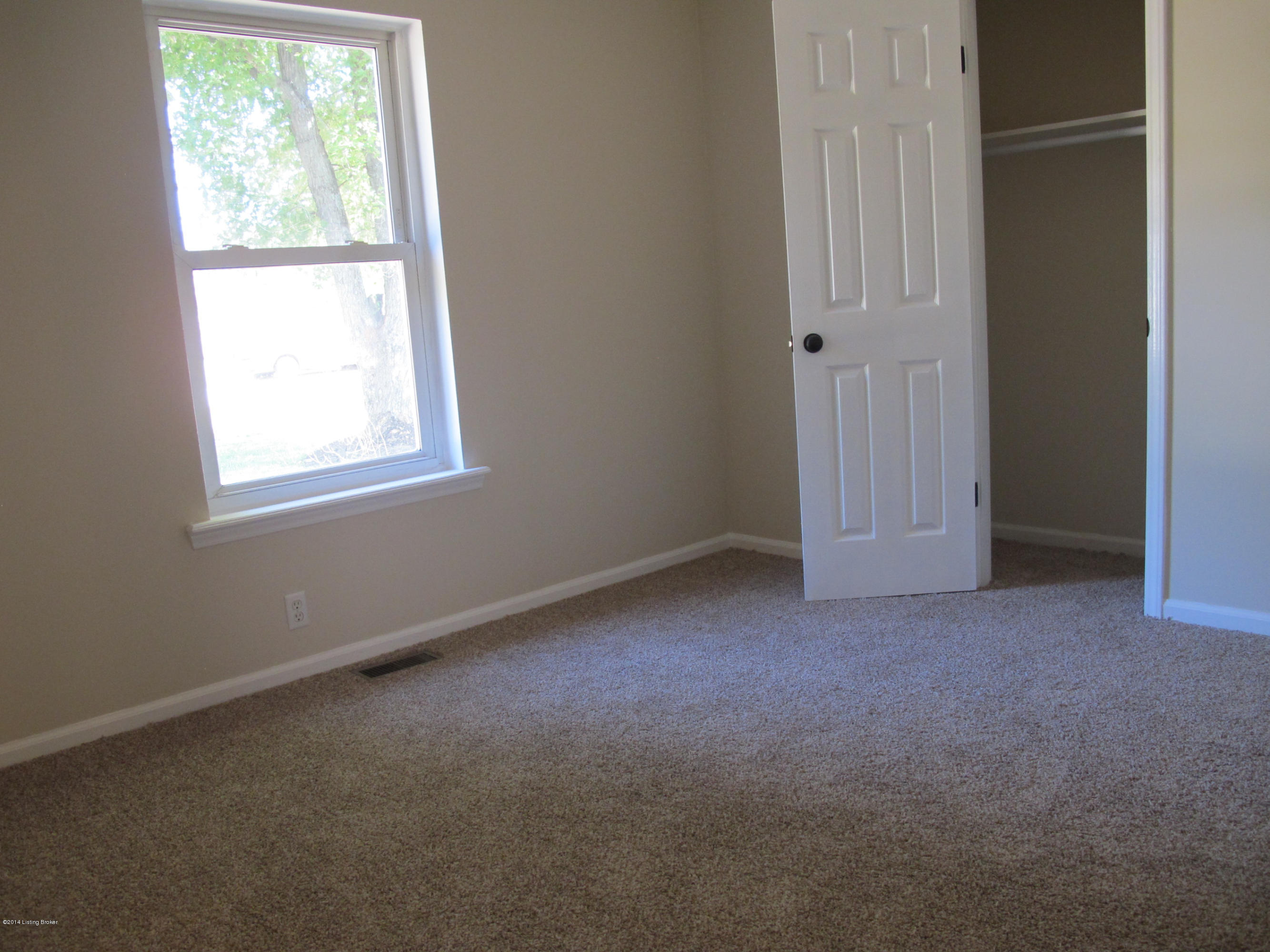 6704 El Rancho Road Louisville, KY 40291 - Photo 16 of 29 IMG_0020