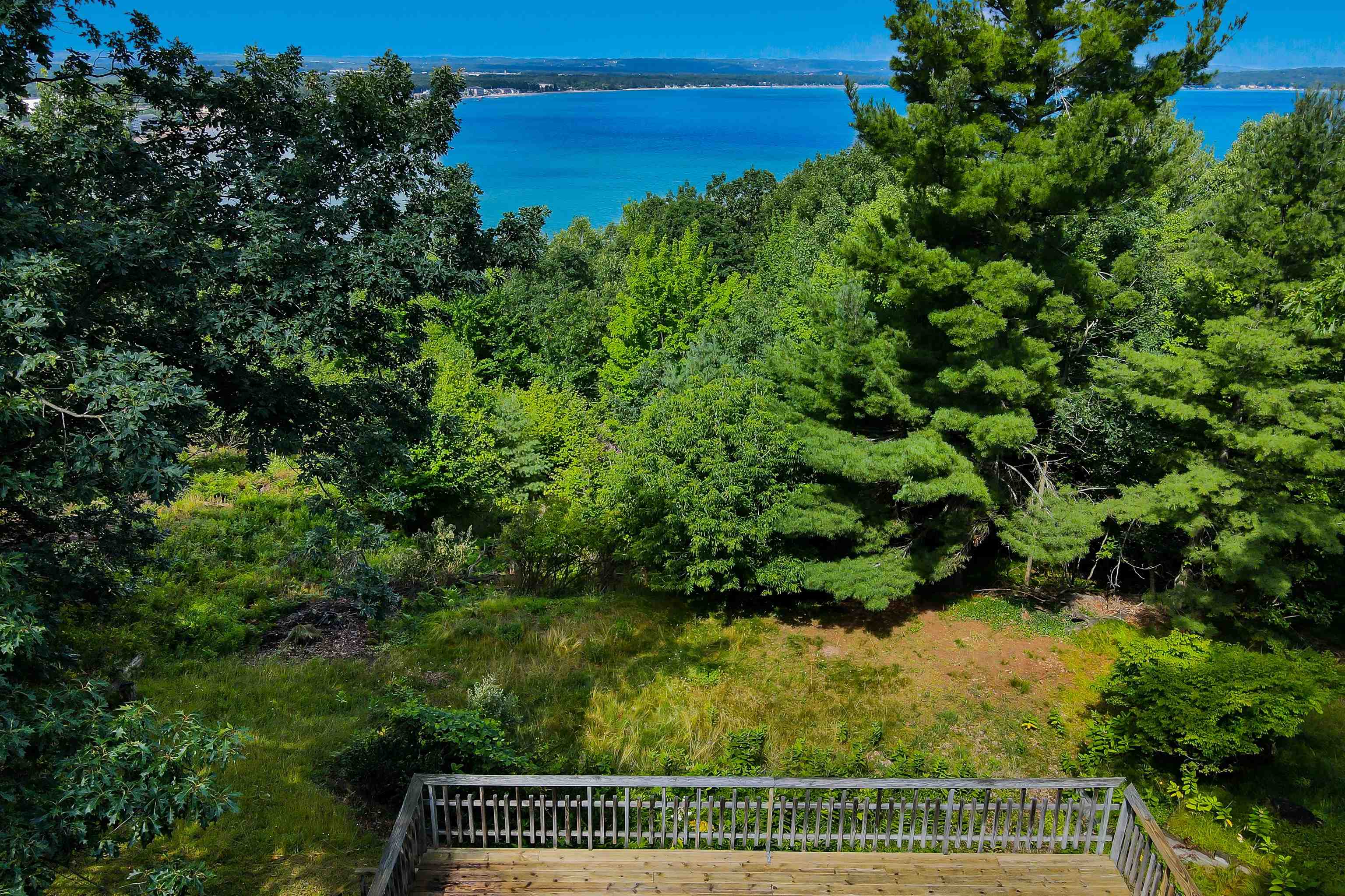 2898 Holiday Pines Road Traverse City, MI 49686 - Photo 5 of 16 1924917-f6852815-2fd4-43a9-8fb6-1848f82a4bd8.JPG