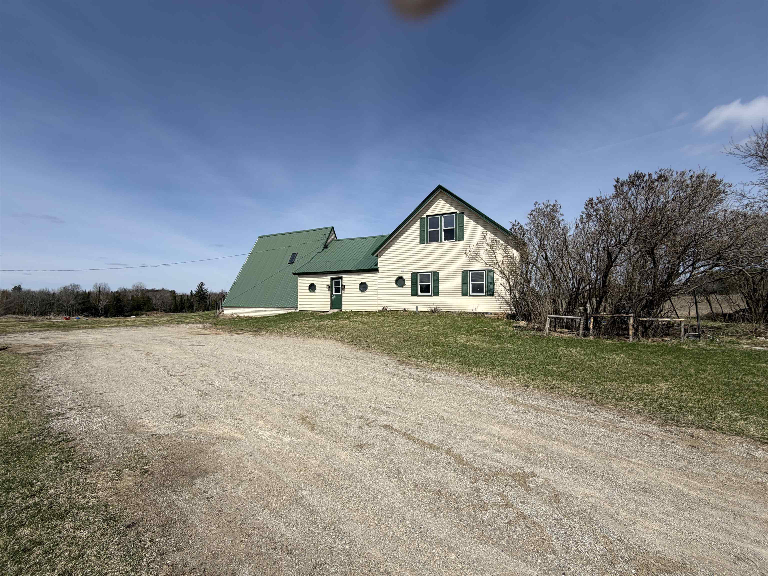 N9035 Gustafson Road Stephenson, MI 49887 - Photo 2 of 20