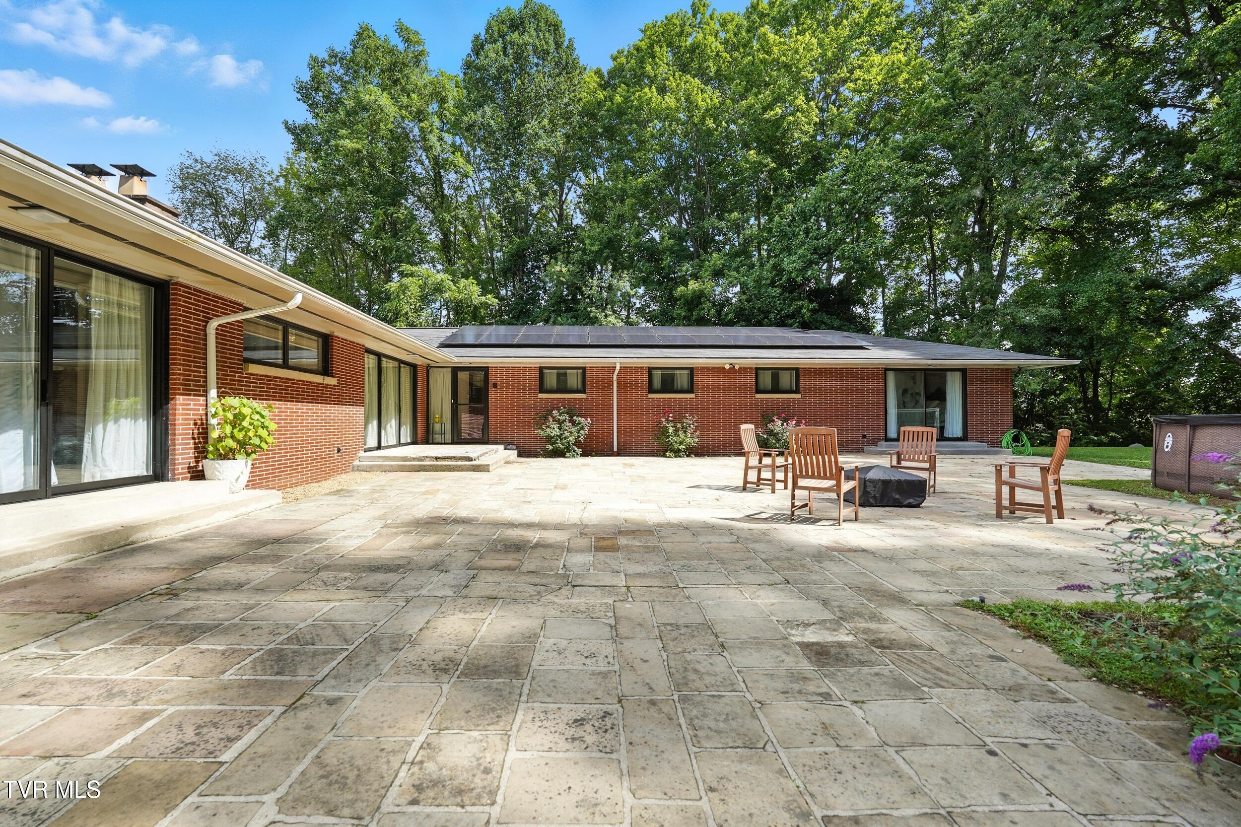 508 Spring Avenue Southeast Wise, VA 24293 - Photo 2 of 47 dsc00488