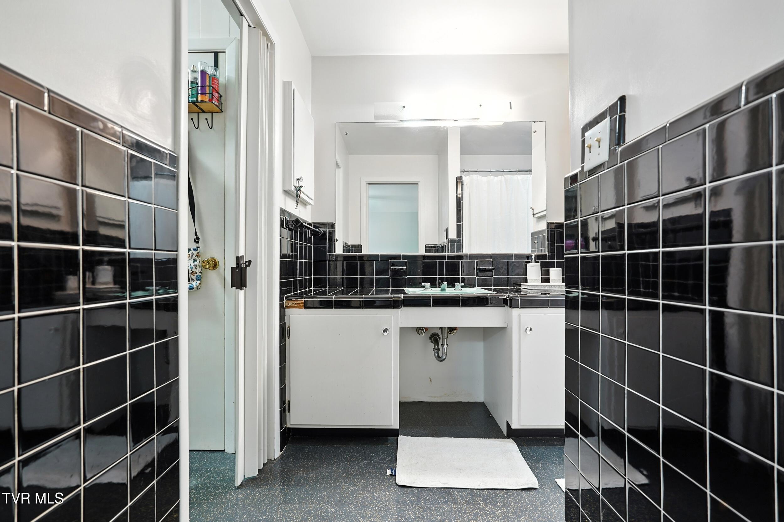 508 Spring Avenue Southeast Wise, VA 24293 - Photo 25 of 47 dsc00416