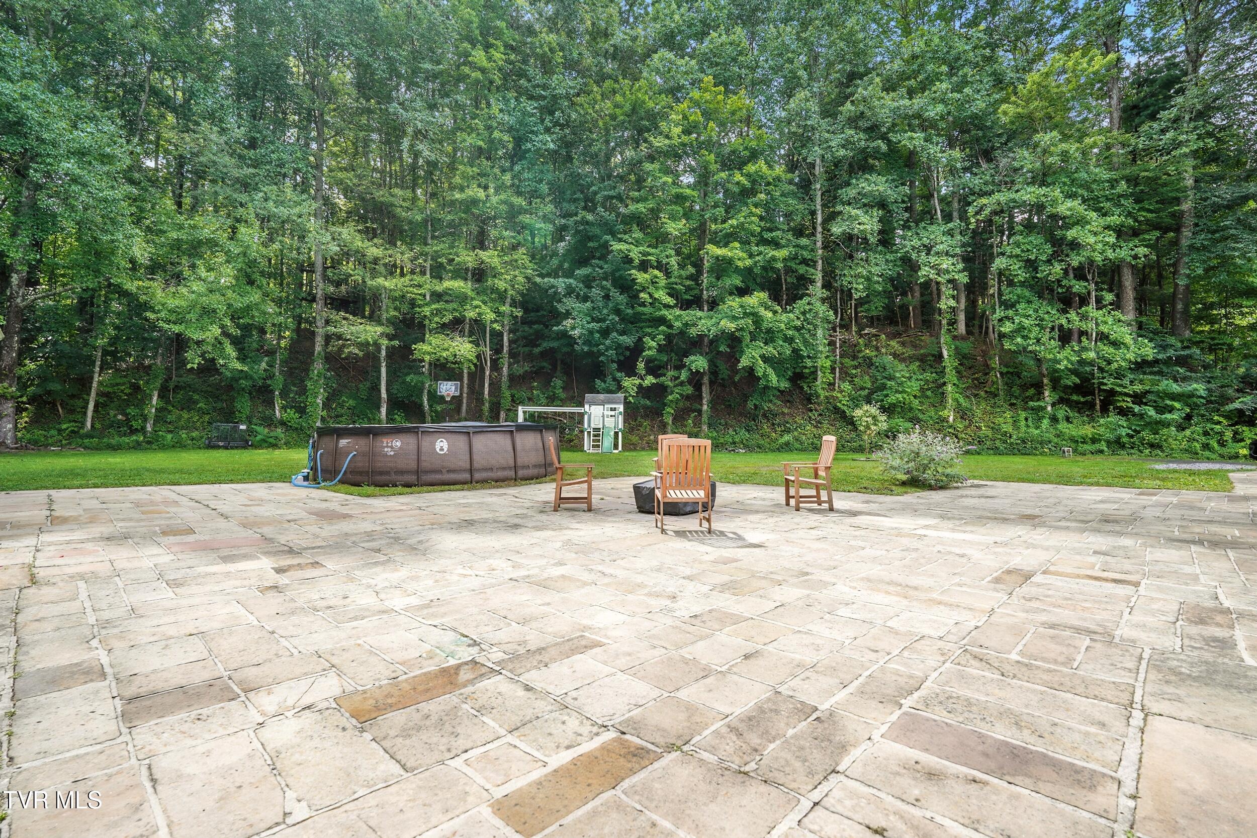 508 Spring Avenue Southeast Wise, VA 24293 - Photo 8 of 47 dsc00494