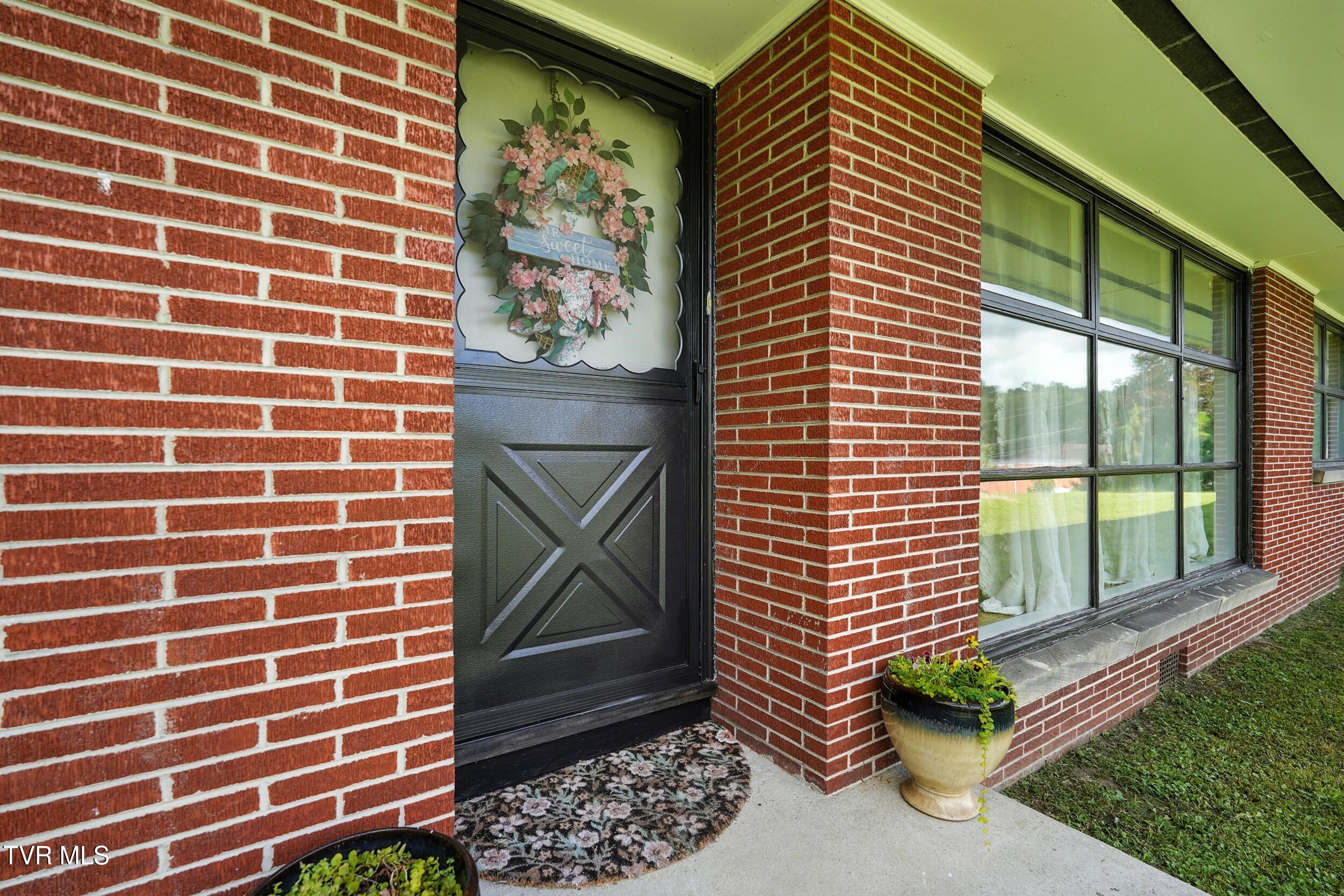 508 Spring Avenue Southeast Wise, VA 24293 - Photo 9 of 47 dsc00473