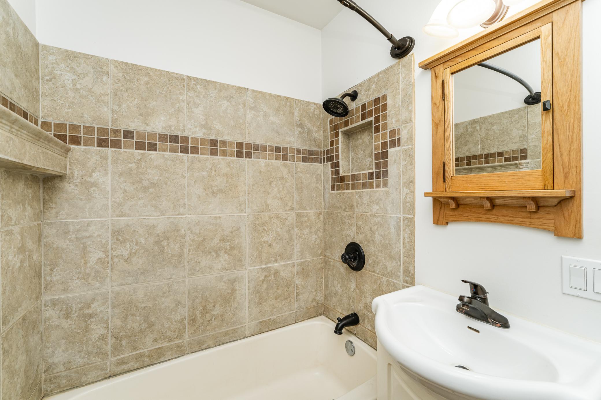 1119 8th Avenue Northwest Rochester, MN 55901 - Photo 16 of 34