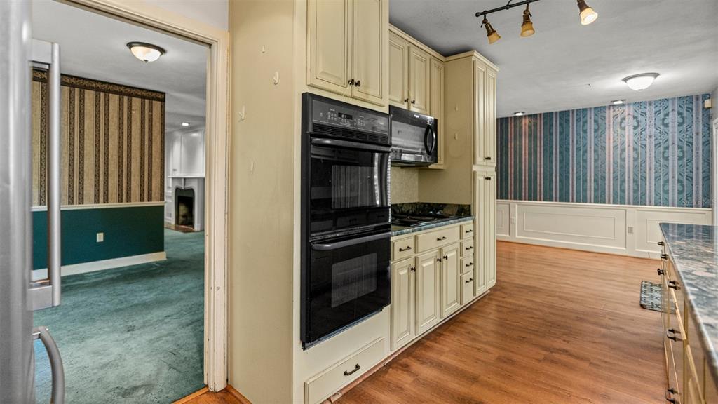 1237 Cardinal Lane DeLand, FL 32720 - Photo 26 of 83