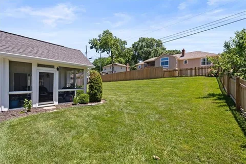 $450,000 | 5133 Ballentine Street, Shawnee, KS 66203