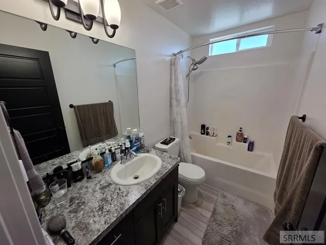 $450,000 | 3720 Barcelona Avenue, Idaho Falls, ID 83401