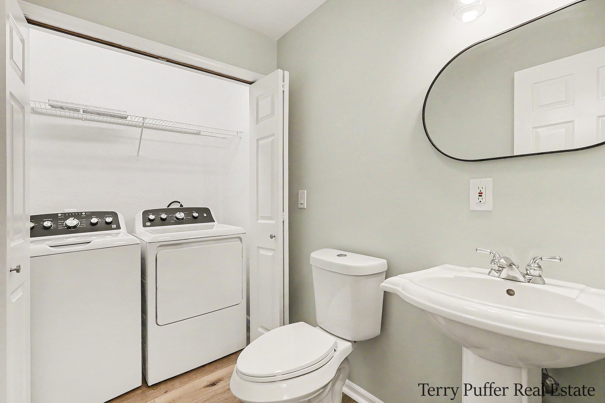 351 North Hilton Park Road Muskegon, MI 49442 - Photo 21 of 35 IMG_1670