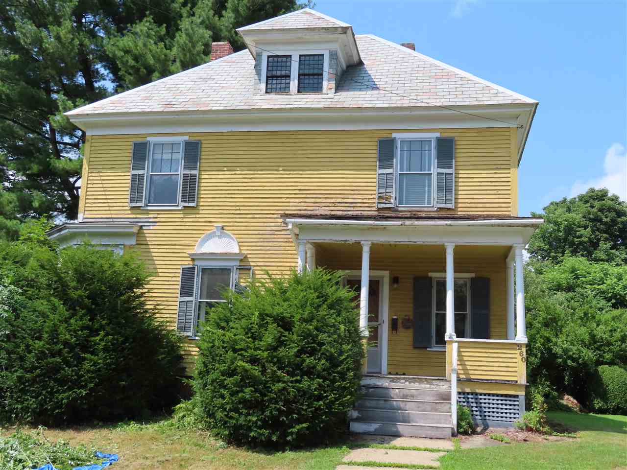 260 Roxbury Street Keene, NH 03431 - Photo 1 of 22