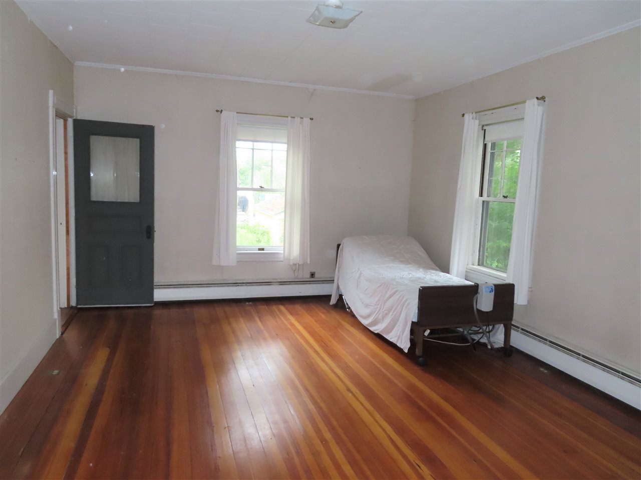 260 Roxbury Street Keene, NH 03431 - Photo 12 of 22