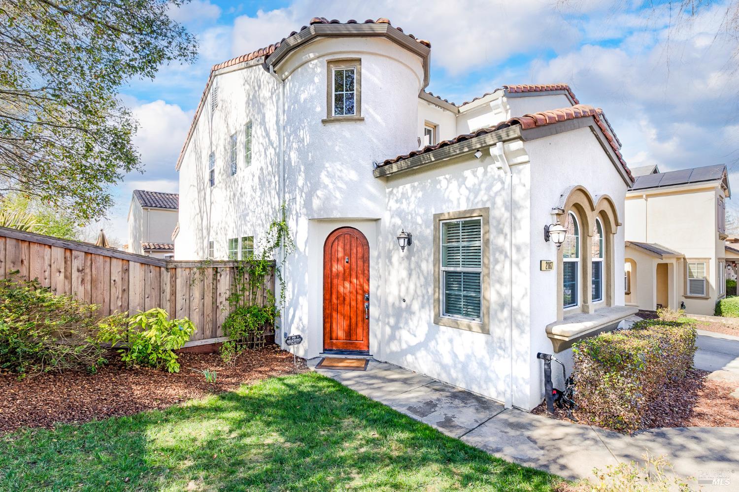 2167 Linwood Avenue Santa Rosa, CA 95404 - Photo 3 of 80 a front view of a house with garden