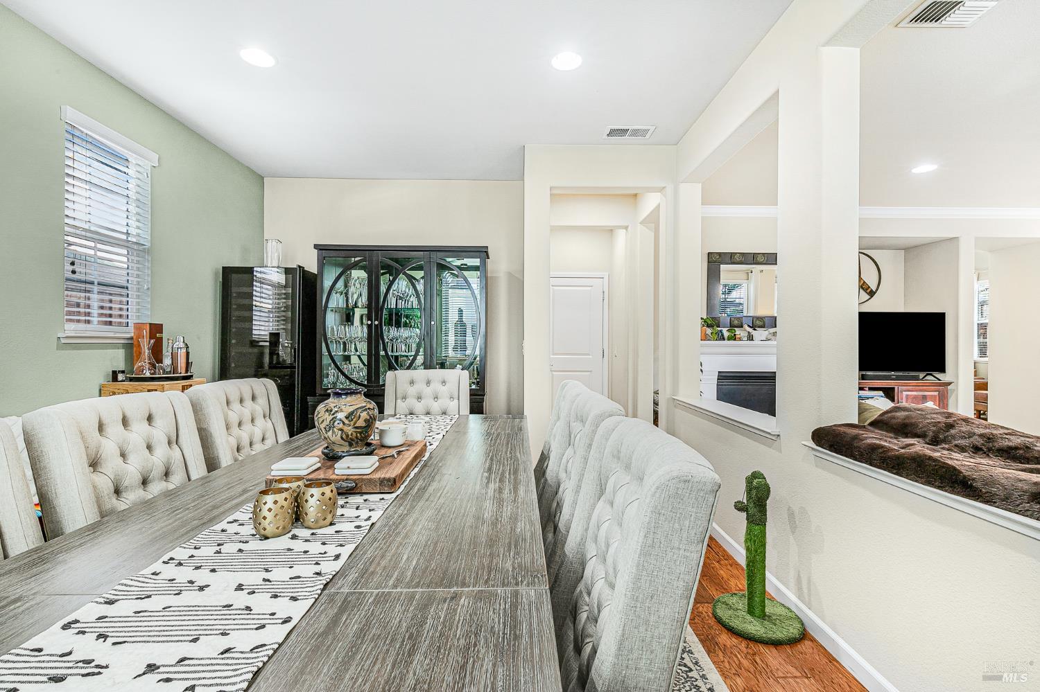 2167 Linwood Avenue Santa Rosa, CA 95404 - Photo 34 of 80 a living room with furniture and a flat screen tv