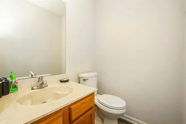 $2,595 | 8406 Americas Cup, Rowlett, TX 75089