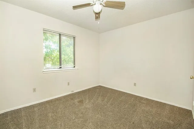 $2,595 | 8406 Americas Cup, Rowlett, TX 75089