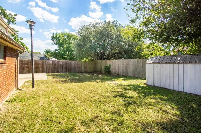 $2,595 | 8406 Americas Cup, Rowlett, TX 75089