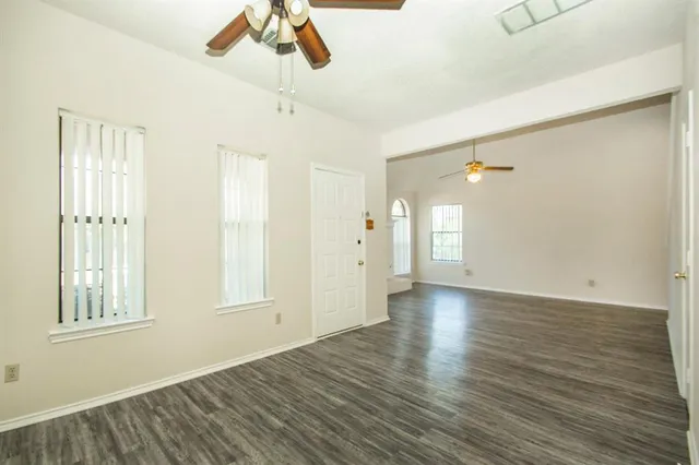 $2,595 | 8406 Americas Cup, Rowlett, TX 75089