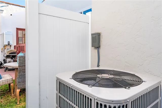 $1,497,000 | 205 Argonne Avenue, Long Beach, CA 90803