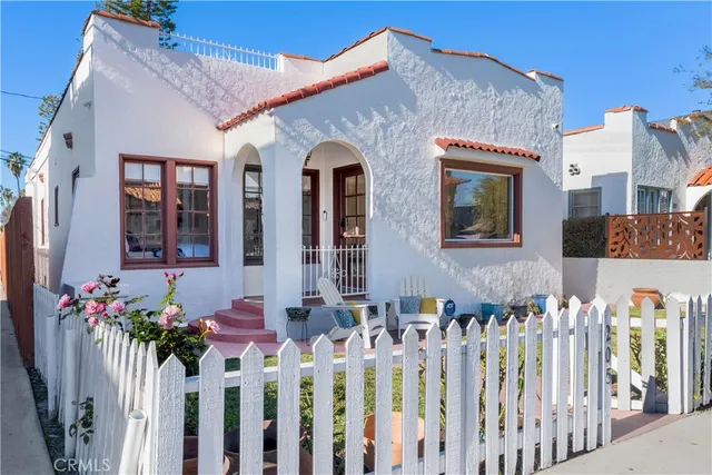 $1,497,000 | 205 Argonne Avenue, Long Beach, CA 90803