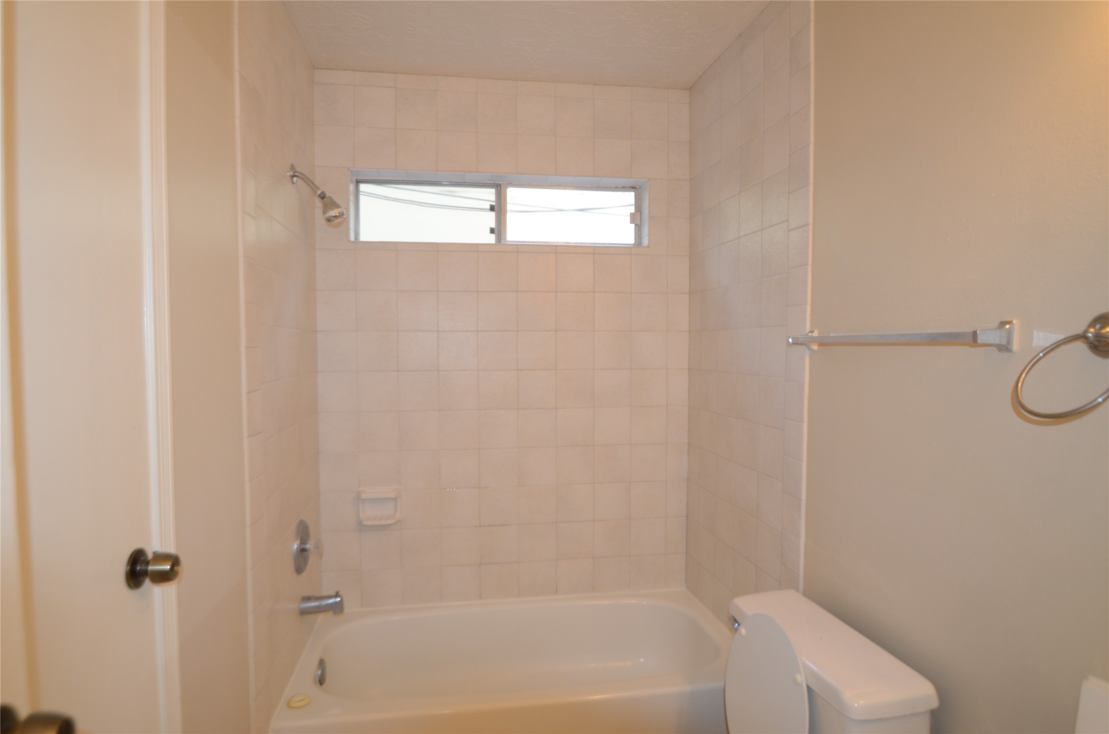 56 Fallshire Drive Spring, TX 77381 - Photo 13 of 16