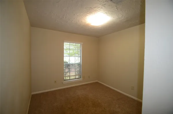 $1,875 | 56 Fallshire Drive, Spring, TX 77381