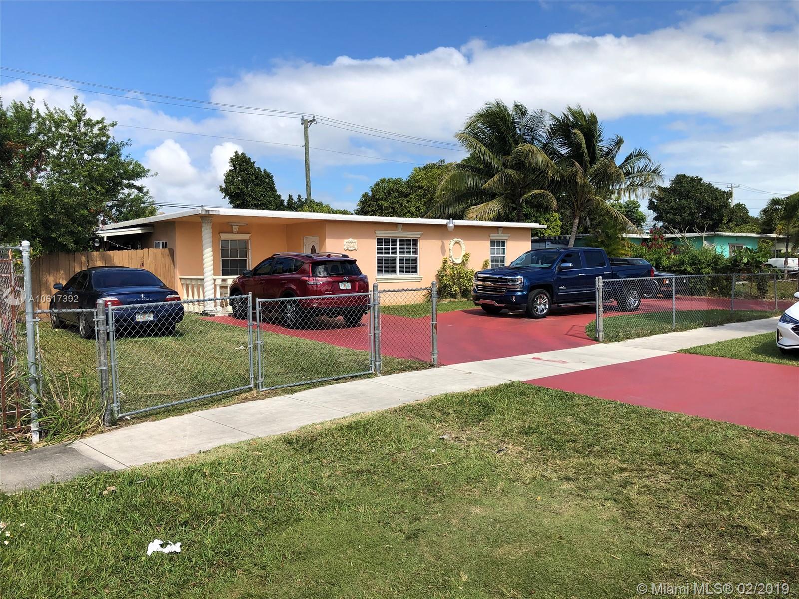 15041 Southwest 296th Street Homestead, FL 33033 - Photo 3 of 12 Gallery Image 3