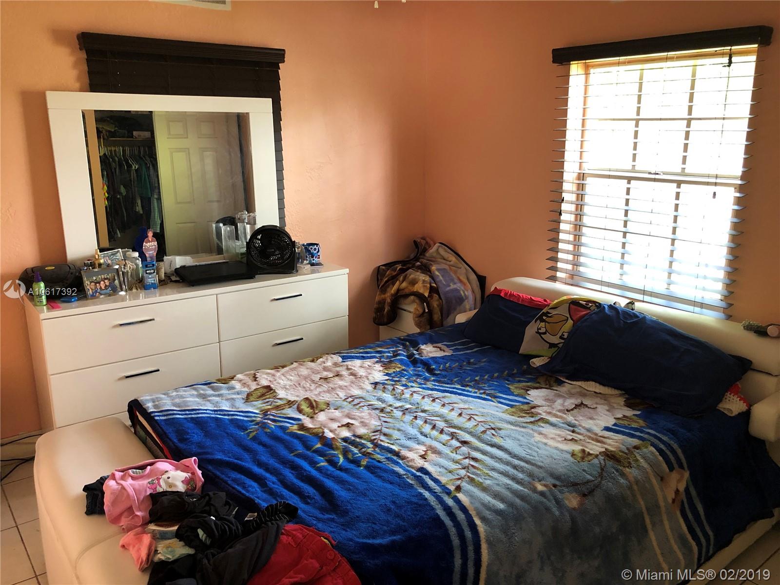 15041 Southwest 296th Street Homestead, FL 33033 - Photo 10 of 12 Gallery Image 10