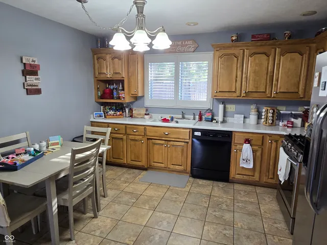 $199,900 | 3031 Glenview Drive, Anderson, IN 46012