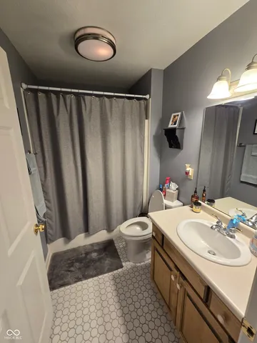 $199,900 | 3031 Glenview Drive, Anderson, IN 46012