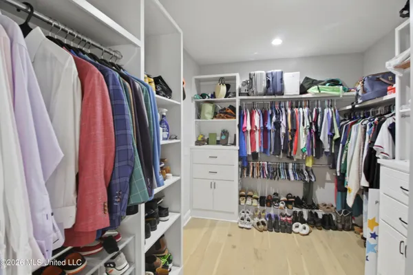 $585,000 | 112 Biltmore Cove, Flowood, MS 39232