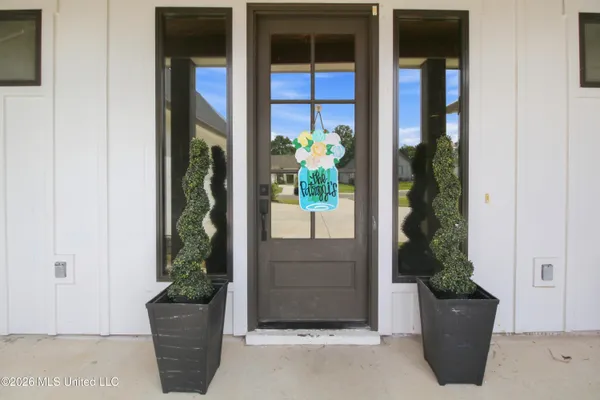 $585,000 | 112 Biltmore Cove, Flowood, MS 39232