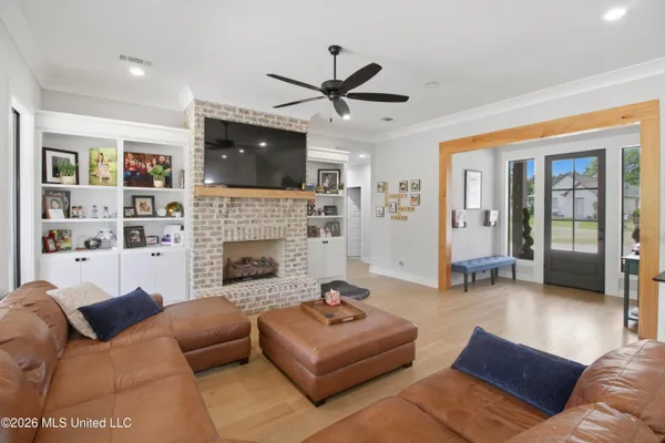 $585,000 | 112 Biltmore Cove, Flowood, MS 39232