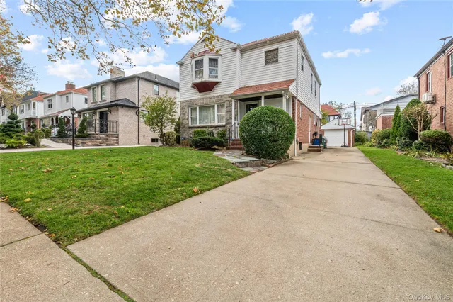 $1,398,000 | 82-10 215th Street | Oakland Gardens