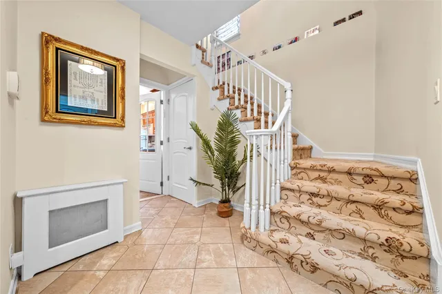 $1,398,000 | 82-10 215th Street | Oakland Gardens