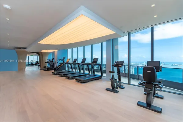 $18,000 | 1000 Brickell Plaza, Unit PH5004, Miami, FL 33131