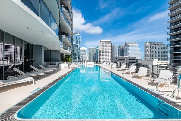 $18,000 | 1000 Brickell Plaza, Unit PH5004, Miami, FL 33131