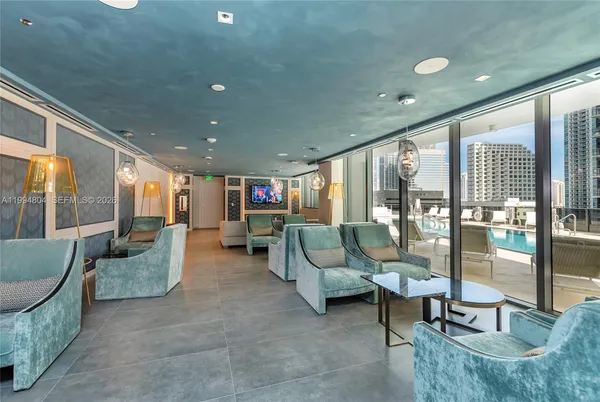 $18,000 | 1000 Brickell Plaza, Unit PH5004, Miami, FL 33131