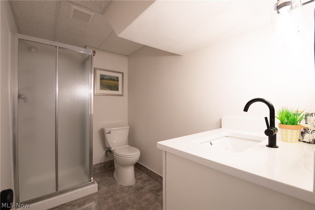 13342 Cedar Road Cleveland, OH 44118 - Photo 29 of 35 Gallery Image 29