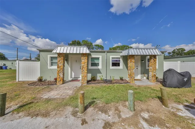 $1,500 | 11708 Balm Riverview Road, Riverview, FL 33569