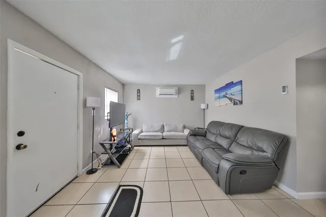 $1,500 | 11708 Balm Riverview Road, Riverview, FL 33569