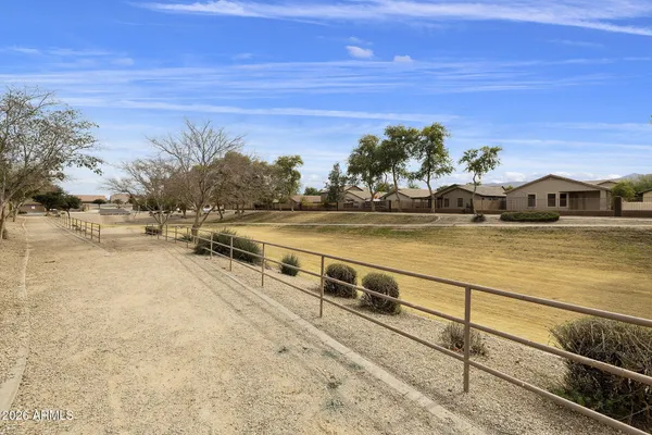 $415,000 | 3129 West T Ryan Lane, Phoenix, AZ 85041