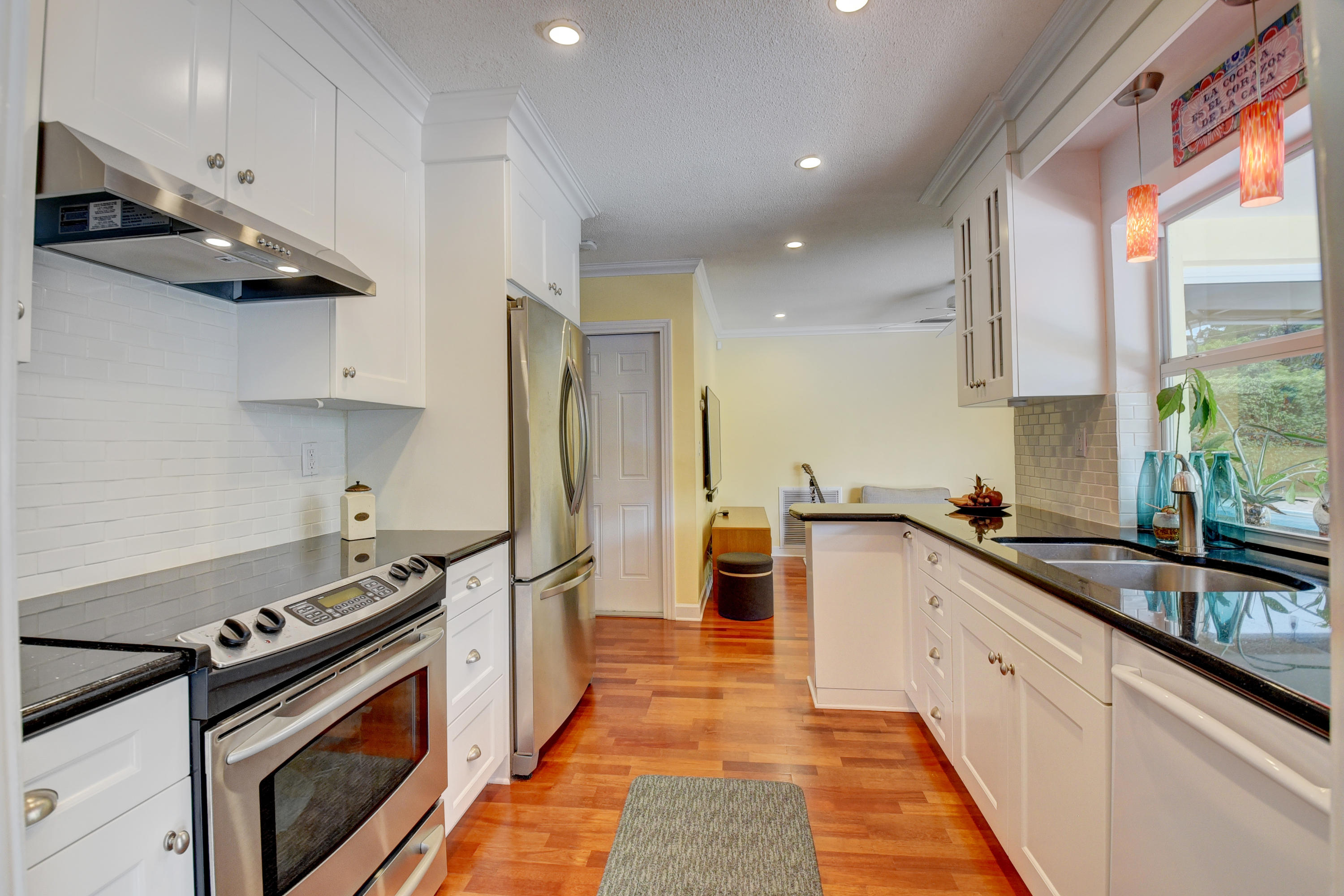 1031 Northwest 6th Street Boca Raton, FL 33486 - Photo 15 of 29 Kitchen