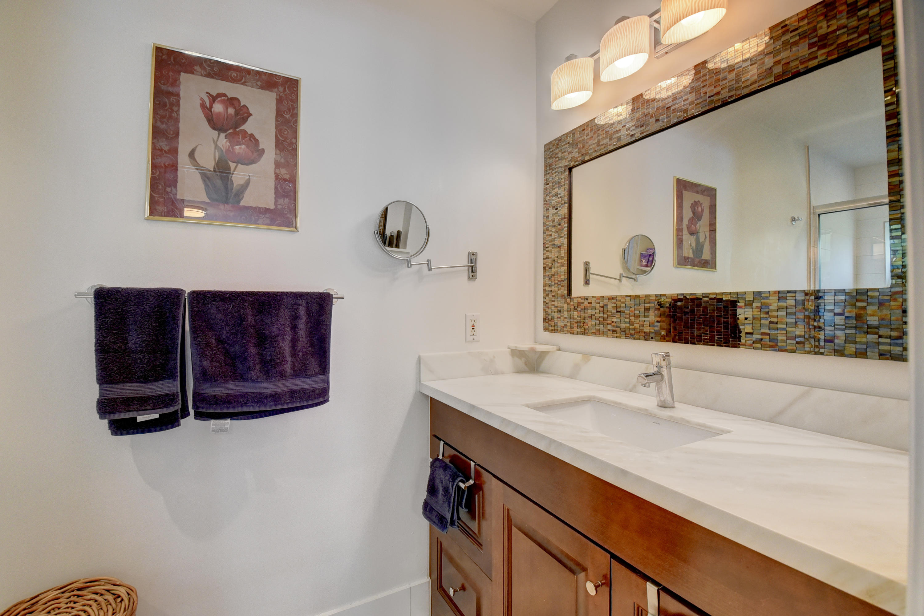 1031 Northwest 6th Street Boca Raton, FL 33486 - Photo 23 of 29 Master bathroom