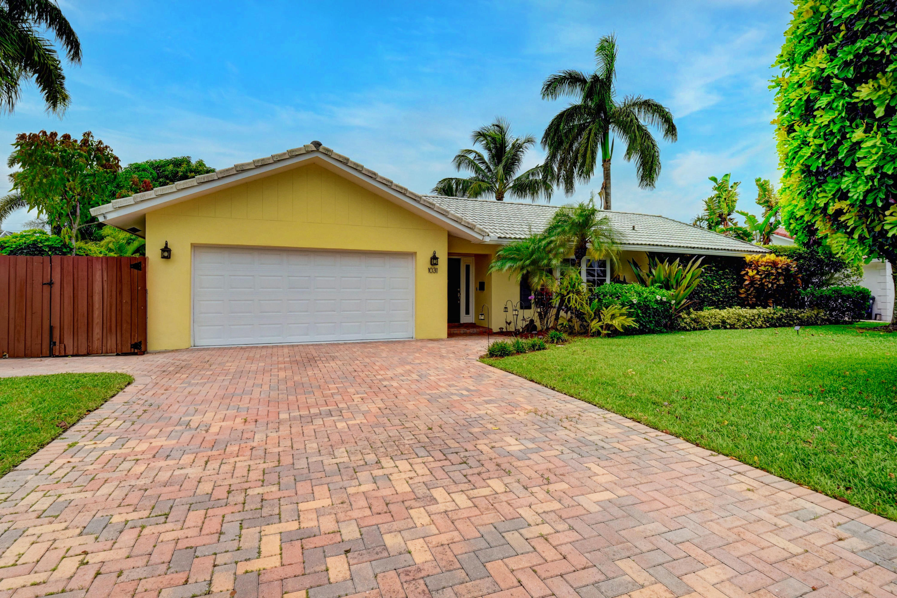 1031 Northwest 6th Street Boca Raton, FL 33486 - Photo 3 of 29 Front 3